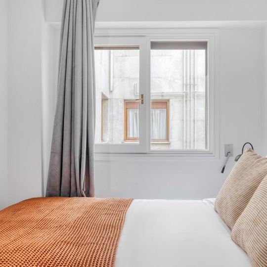 madrid, Community of Madrid 28001 - Photo 1