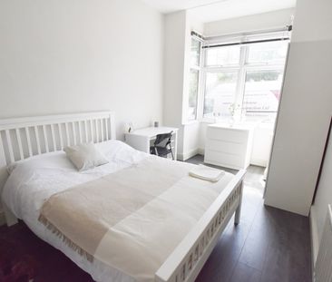 Room in a Shared House, Upperton Road, LE3 - Photo 1