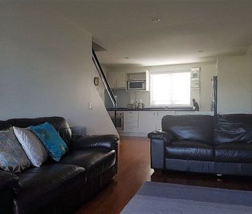 Immaculate Ellerslie 2 Bedroom Furnished Apartment - Photo 4