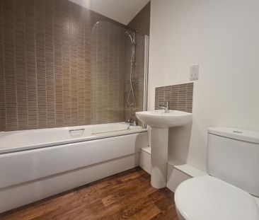 2 bedroom apartment to rent - Photo 3