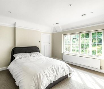 5 bedroom detached house to rent - Photo 4