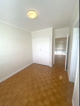 Sought-after Williamstown location - Photo 1