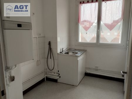 Location Appartement 2 pièces 54m² BEAUVAIS 60000 - Photo 2