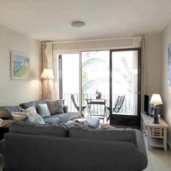 Carrer d'Amadeu Vives - Photo 1