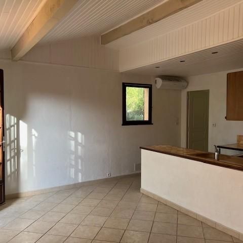 Location Appartement 2 pièces 33m² STE ANASTASIE SUR ISSOLE 83136 - Photo 1