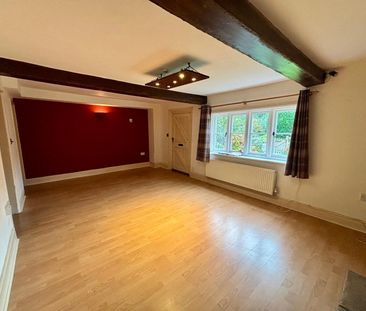 Winsford, Darnhall - Photo 3