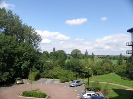 2 bedroom apartment to rent - Photo 2