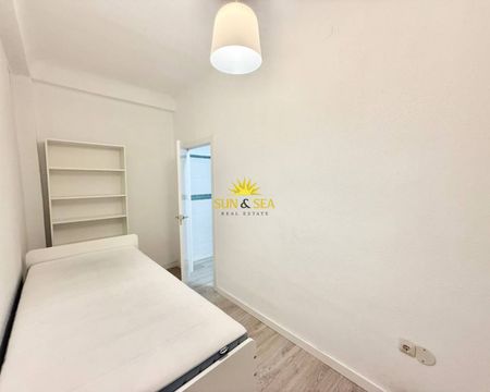 3 BEDROOM APARTMENT - ALICANTE - Photo 3