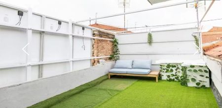 Calle Paulina Odiaga, Madrid, Community of Madrid 28019 - Photo 2