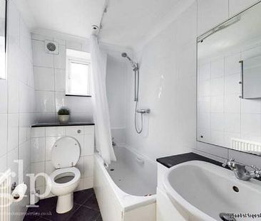 1 bedroom property to rent in London - Photo 5