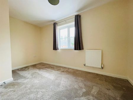 2 Bed House - townhouse - Photo 3