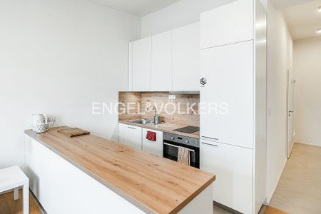 Pronájem bytu 2+kk 60 m² - Fotografie 5