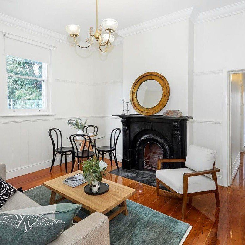 Charming Victorian Cottage with Modern Comforts in Premier Abbotsford Pocket - Photo 1
