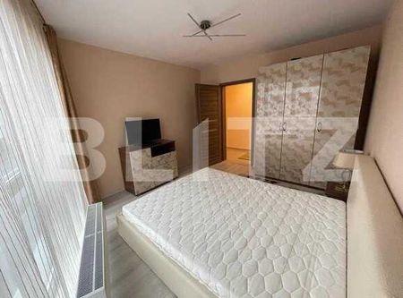 Apartament cu 2 camere, 59mp, mobilat LUX cu loc de parcare, zona Centrala - Photo 3