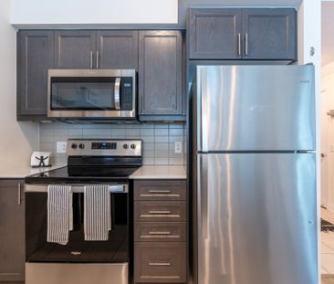 For Lease - 16 Concord Place Unit# 205, Grimsby, Ontario - Photo 4