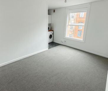 1 bedroom flat to rent - Photo 6