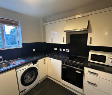 2 bedroom apartment to rent - Photo 2