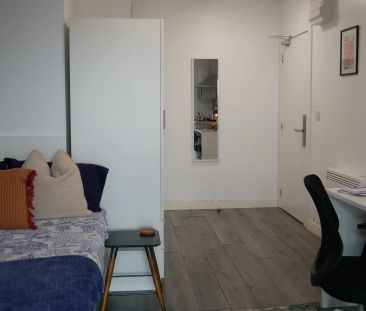 Silver Studio - Photo 5