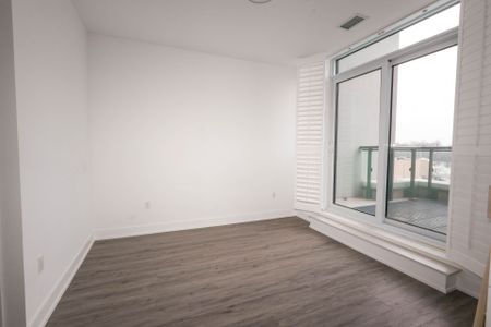 For Lease - 20 Inn On The Park Drive Unit# 438, Toronto, Ontario - Photo 4