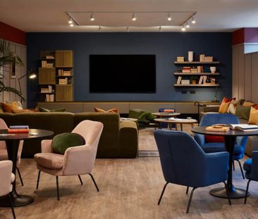 1 bedroom in a flat share to rent - Photo 2