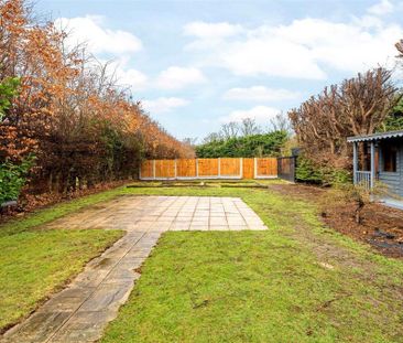 4 bedroom detached house to rent - Photo 1