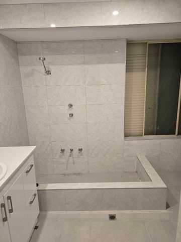 South Guildford - Photo 2