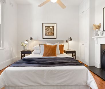 A fresh take on classic Victorian charm - Photo 5