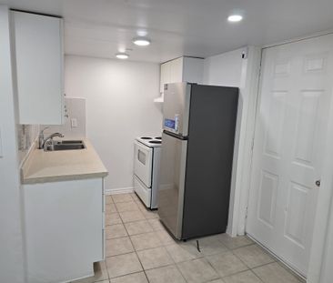 For Lease - 65 Park Crescent Unit# BSMT A, Richmond Hill, Ontario - Photo 4