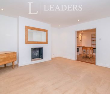 1 bedroom apartment to rent Marine Parade, Lowestoft, Suffolk, NR33 - Photo 1