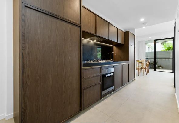 Modern 1-Bedroom Apartment in the Heart of Waterloo - Photo 1