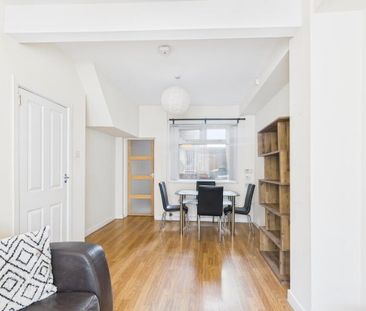 16 Colvil Street, Belfast, BT4 1PS - Photo 4