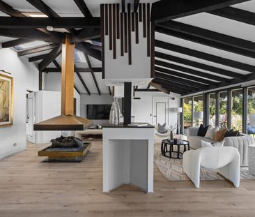 4 Carlow Crescent, Killarney Heights NSW 2087 - House For Rent | Do... - Photo 1