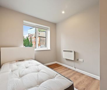 1 bedroom house of multiple occupation to rent - Photo 3