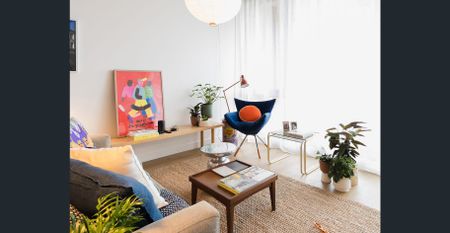 Big on Space, Easy on Rent – Unfurnished Studio That Stands Out - Photo 4