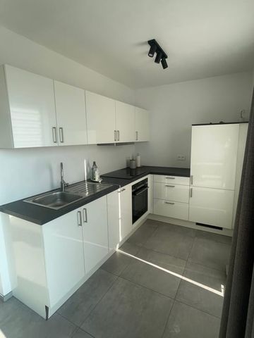 Appartement te huur - Foto 4