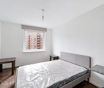 The Blenheim Centre - Photo 4