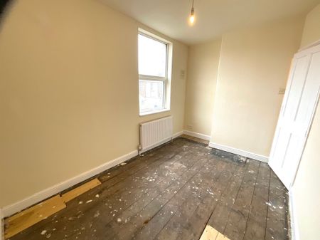 45 Nelson Street, YO12 7SZ, Scarborough - Photo 4