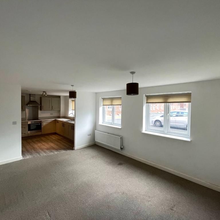 2 bedroom apartment to rent - Photo 1