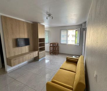 Location Appartement 2 pièces 42m² REMIRE MONTJOLY 97354 - Photo 3