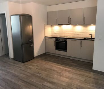 Appartement de 2.5 pièces de standing au cœur de Villeneuve - Photo 1