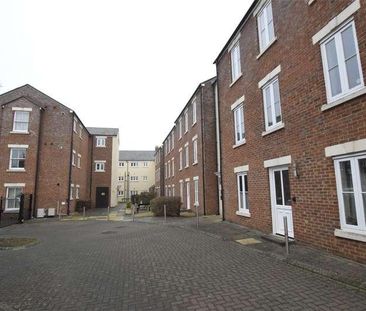 Oxford Terrace, Gloucester, Gloucestershire, GL1 - Photo 1