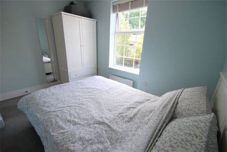 Park House, 38 Station Road, Loudwater,HP10 - Photo 3