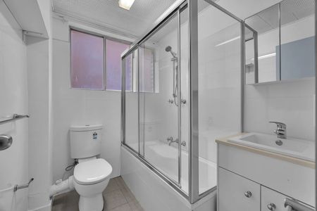 Spacious & Convenient Living in the Heart of Ryde - Photo 5