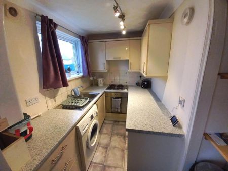 1 bedroom apartment to rent - Photo 3