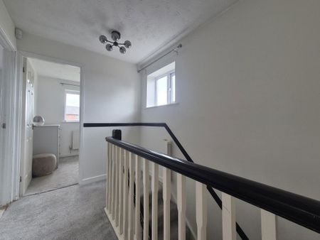 Vestry Close, Old Hill, Cradley Heath, B64 - Photo 5