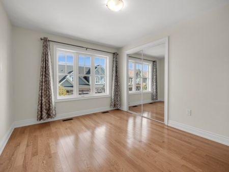 For Lease - 34 Windsor Circle, Niagara-on-the-Lake, Ontario - Photo 4