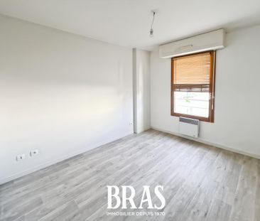 Location Appartement 2 pièces 49m² NANTES 44000 - Photo 4