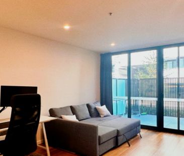 1 Bed 1 Bath*G13 - Photo 2