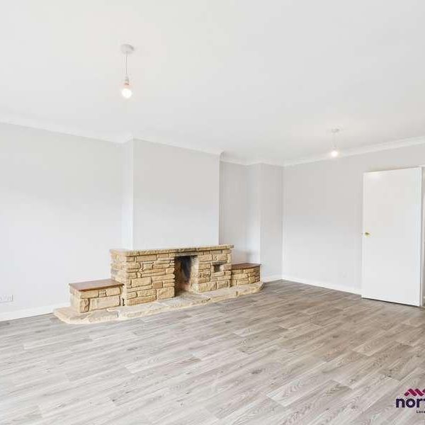 Wilton Avenue, Hampden Park, Eastbourne, BN22 - Photo 1