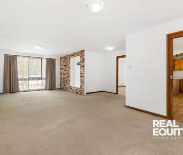 Three Bedroom Home - Backing off a Natural Reserve & Georges River - Photo 1